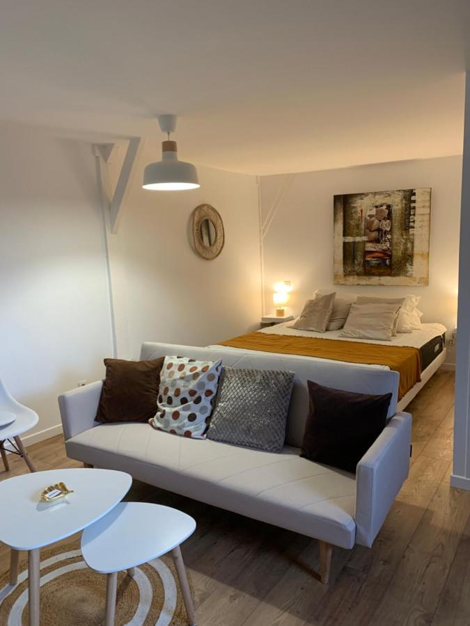 Bed and Breakfast Dom'S Garden Livarot-Pays-d'Auge Esterno foto